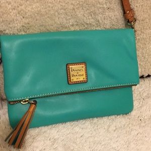 NWT Dooney & Bourke Leather Crossbody Bag!